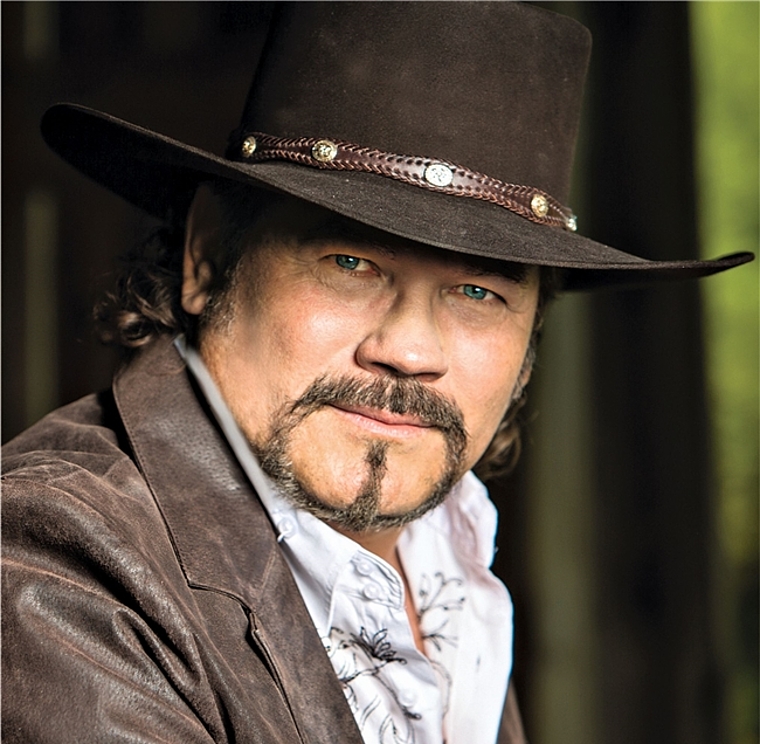 Stars der Country-Szene geben sich vom 1. Februar bis 24. März die Klinke in die Hand. Zu gewinnen gibt es Tickets für das Konzert von Buddy Jewell & Band am Samstag, 2. Februar. (Bild: ZVG)