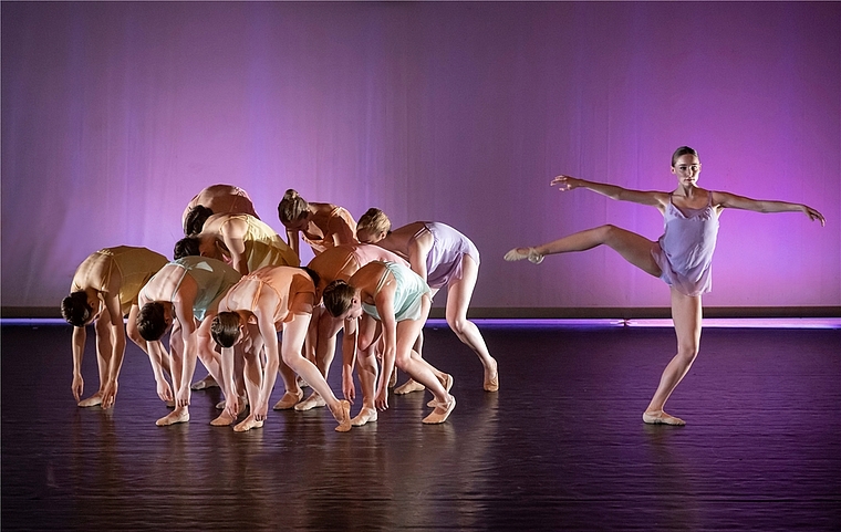 Mit sieben Performances wird am Montag, 7. September im Kulturzentrum Schützi in Olten das lokale Tanzschaffen zu sehen sein. (Bild: Patrick Lüthy)