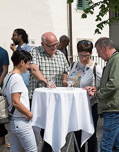 In geselliger Runde vereint.