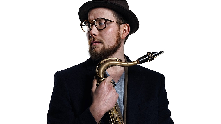 Saxophonist Simon Spiess stellt am Samstag in Aarburg sein erstes Solo-Album vor. ZVG 