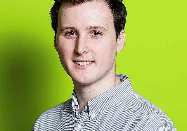 Jonas Hufschmid arbeitet als Projektleiter bei Ticketfrog und findet, die Diskussion um die rechte und linke Aareseite in Olten sei Kantönligeist auf Stadtebene. (Bild: Mike Niederhauser / Merlin Photography)
