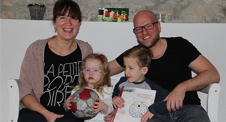 Handballer-Familie: Alexandra und Christian Roth mit ihren Kindern Marisol und Leandro. mim)