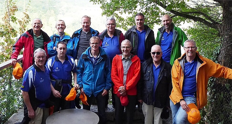 Die gut gelaunte Reisegruppe des Männerturnvereins Starrkirch-Wil. (Bild: ZVG)