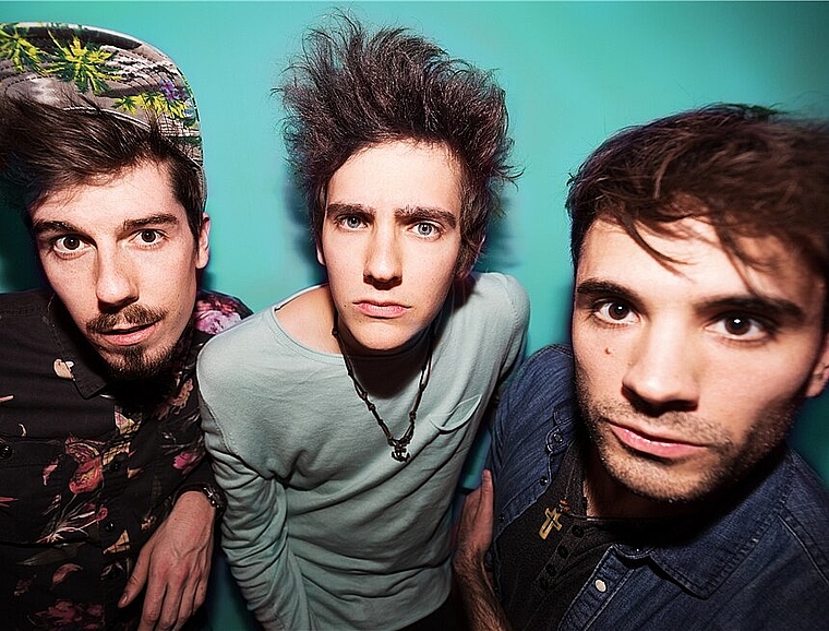 Hot Like Sushi werden heute Abend im Galicia mit ihren kompromisslosen Popsongs im Elektro-Indierock Format begeistern. (Bild: ZVG)