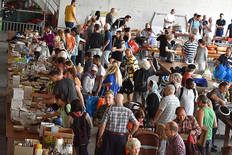 Am Samstag, 9. Juni kann anlässlich des Bring- und Holtages im Werkhof Olten erneut wieder getauscht werden. Zum zweiten Mal ist zudem das Repair-Café vor Ort. (Bild: ZVG)
Am Samstag, 9. Juni kann anlässlich des Bring- und Holtages im Werkhof Olten erneut wieder getauscht werden. Zum zweiten Mal ist zudem das Repair-Café vor Ort. (Bild: ZVG)