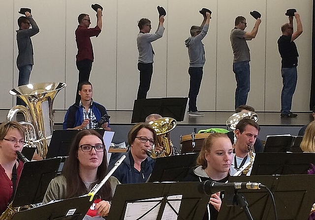 Der STV Hägendorf und die Musikgesellschaft Hägendorf-Rickenbach planen eine Show aus Turnen und Musik verpackt in eine Rahmengeschichte. (Bild: ZVG)