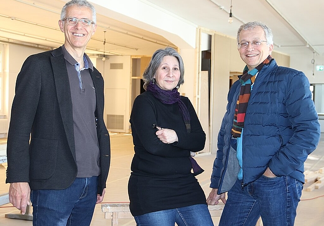 Freuen sich auf die letzte Etappe im Haus der Museen (v.l.) Peter Flückiger (Leiter des Naturmuseums Olten und designierter Leiter des Hauses der Museen), Luisa Bertolaccini (Leiterin Historisches Museum) und Markus Dietler (Stadtschreiber und Leite