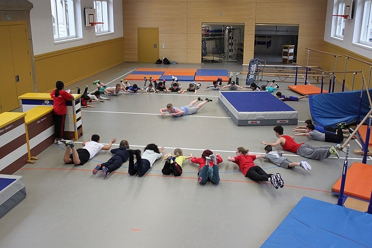 Das «Open Sunday» bietet Kindern im Primarschulalter eine Möglichkeit, sich durch das Winterhalbjahr am Wochenende in der Halle auszutoben. (Bild: ZVG)
