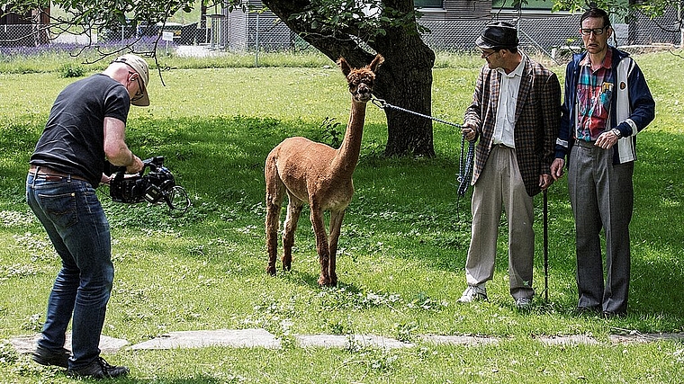 Ruedi und Heinz während den Filmaufnahmen zu «Heimstory» im Altersheim Ruttigen in Olten. (Bild: Remo Buess)