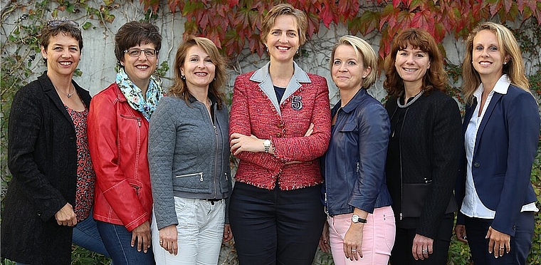 v.l. Beatrice Emmenegger, Eveline Marti, Anja Straub, Helga Reinshagen, Alexandra Bühler, Sandra Strebel, Silvana Andracchio. Beatrice Emmenegger)