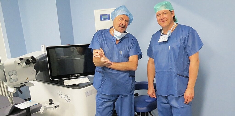 Gefeiert wird wegen Corona erst im nächsten Jahr: Dr. med. Alex Heuberger (l.) und Prof. Dr. med. Torsten Schlote. (Bild: ZVG)
