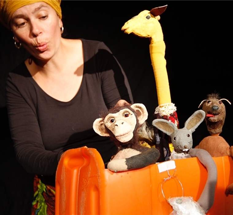 Das neue Figurentheaterstück «Frische Fische» des Figurentheaters «allerhand» von Simone Wyss ist ein Vergnügen für die ganze Familie. (Bild: ZVG)