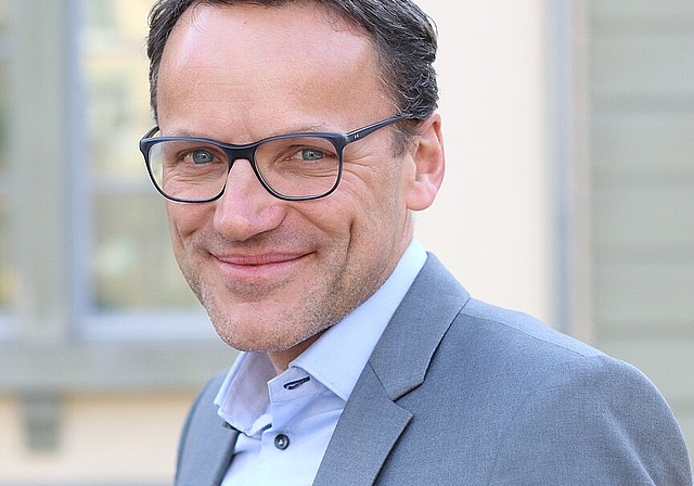 <em>Urs Bloch</em>, Mediensprecher.