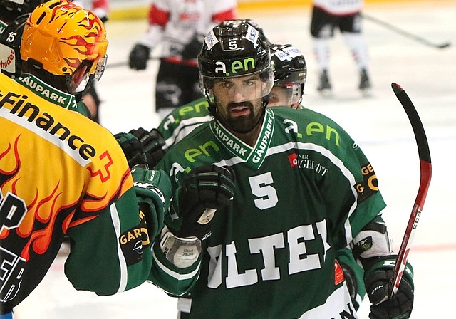Vom Eis ins Büro: Ab Mai tritt Marc Grieder offiziell als EHCO-Verteidiger zurück und seine Stelle als Sportchef bei den Oltner Mäusen an. (Bild:  Hansruedi Aeschbacher)
