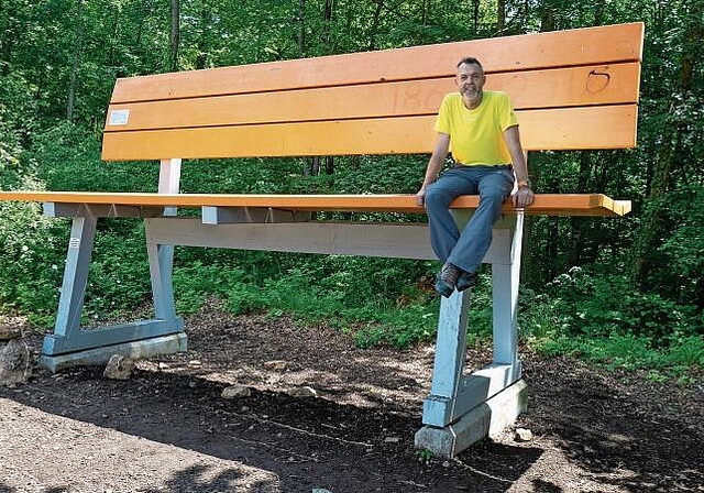 Corrado Filipponi passierte auf seiner Wanderung auch die Hochbank unterhalb der Ruine Homburg in Läufelfingen. (Bild: ZVG)