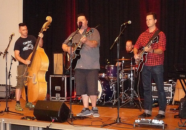 The B-Shakers heizten zum Jubiläum des Kulturkreises Däniken ein. (Bild: ZVG)
