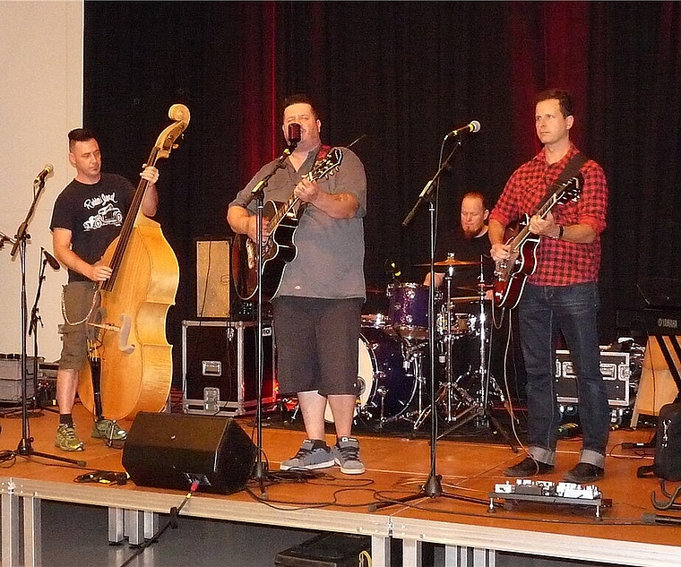 The B-Shakers heizten zum Jubiläum des Kulturkreises Däniken ein. (Bild: ZVG)