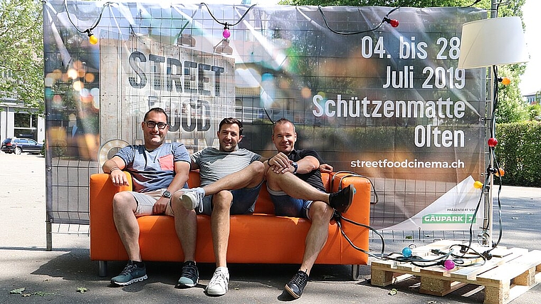 Sind für das neue «Street Food Cinema» in den Startlöchern (v.l.): André Brönnimann, Mike Zettel und Roger Brogli. (Bild: mim)