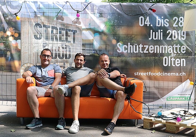 Sind für das neue «Street Food Cinema» in den Startlöchern (v.l.): André Brönnimann, Mike Zettel und Roger Brogli. (Bild: mim)