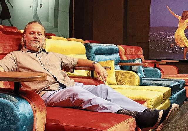 «Geht nicht, gibt es nicht», findet Koni Schibli, der sich mit dem «KinoKoni» einen Traum erfüllt hat. (Bild: mim)