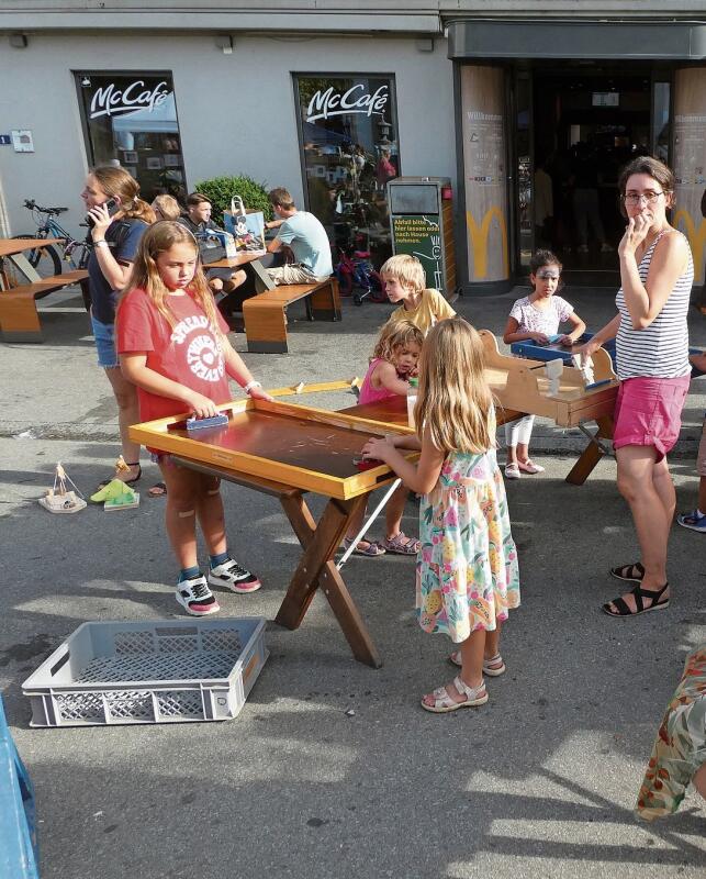 Spiel und Spas am Robi-Fest machten klar – gemeinsame Freude unter freiem Himmel macht mehr Spass als Video-Games. (Bilder: Hans Himmelreich)
