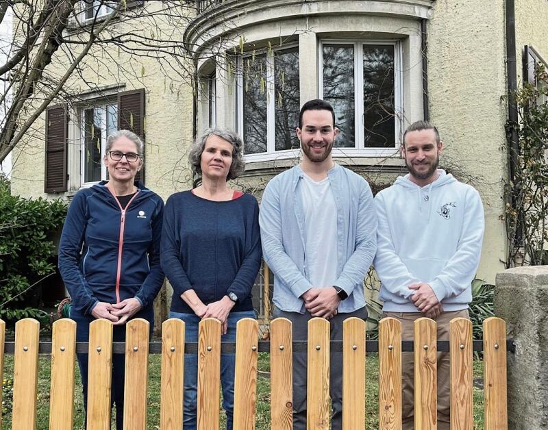 Marianne Studer und Sylvia Peyer bilden das neue Team «Sonnegg», Michel Müller hat die Pädagogische Leitung Kinderbetreuung GFVO inne und Benjamin Allemann die Standortleitung Kinderhort Reiserstrasse. (Bilder: ZVG)