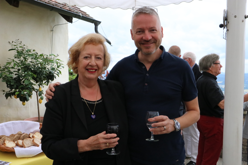 Kulturjournalistin Madeleine Schüpfer und Stadtrat Thomas Marbet. (Bild: mim)
